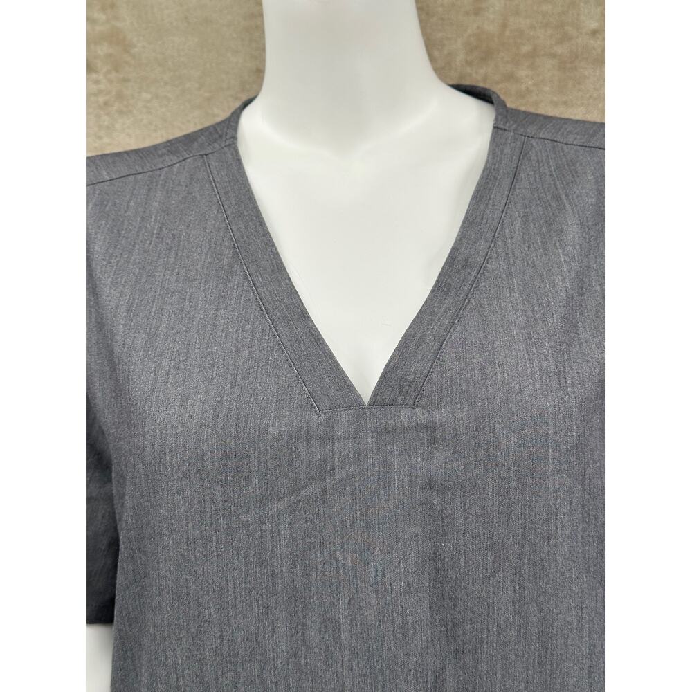 Figs Scrub Top Women XL Gray Casma Three-Pocket Stretch V-Neck Medical Nurse Vet - Picture 2 of 11